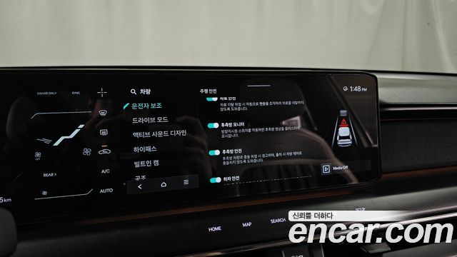 Kia EV9 2024 — photo 32