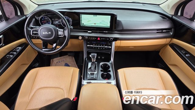 Kia Canival 2023 — photo 10