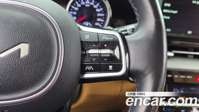 Kia Canival 2023 — photo 21