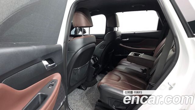 Hyundai Santafe 2020 — photo 11