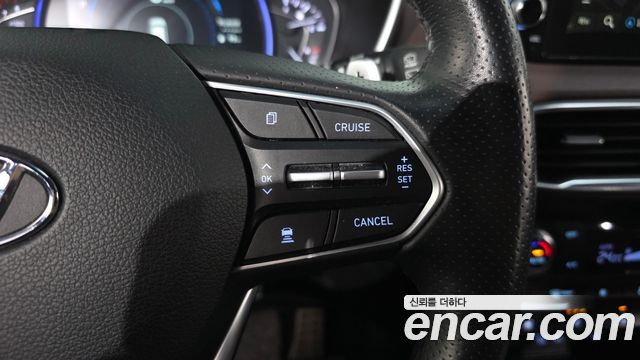 Hyundai Santafe 2020 — photo 17