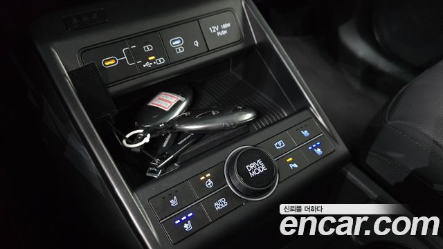 Hyundai Kona 2023 — photo 24
