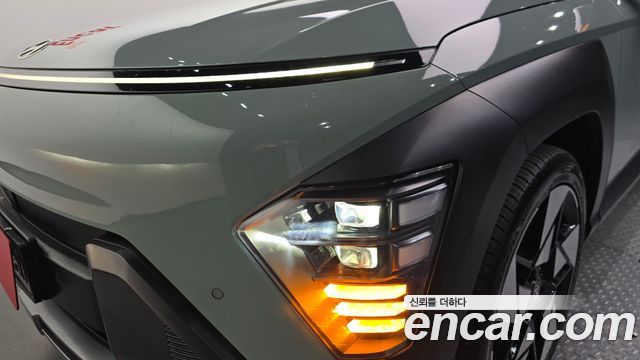 Hyundai Kona 2023 — photo 8