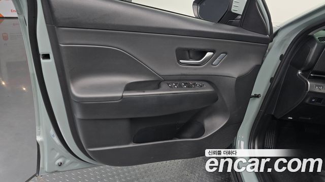 Hyundai Kona 2023 — photo 14