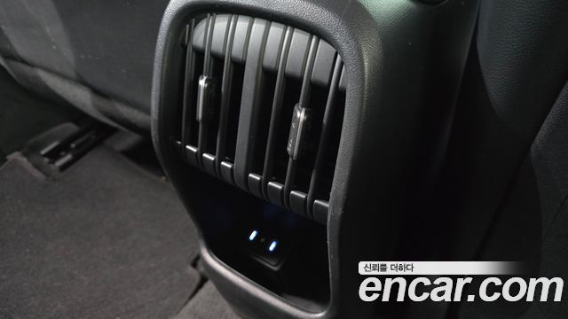 Hyundai Kona 2023 — photo 30