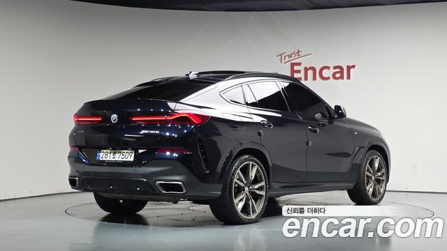 BMW X6 2022 — photo 2