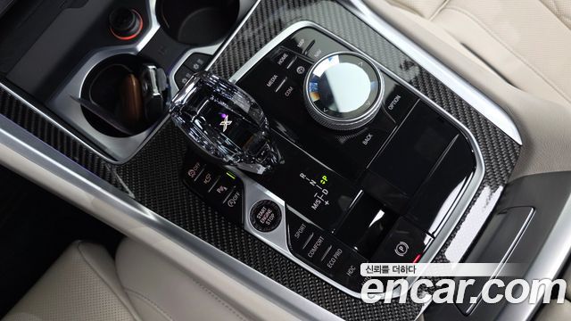 BMW X6 2022 — photo 12