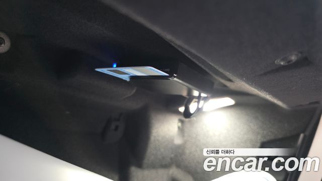 BMW X6 2022 — photo 36