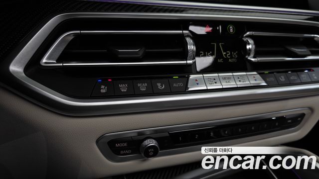 BMW X6 2022 — photo 38