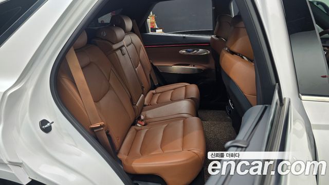 Genesis GV70 2025 — photo 16