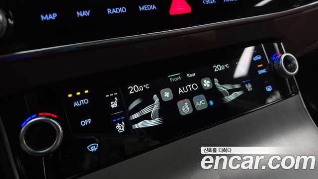 Genesis GV70 2025 — photo 28