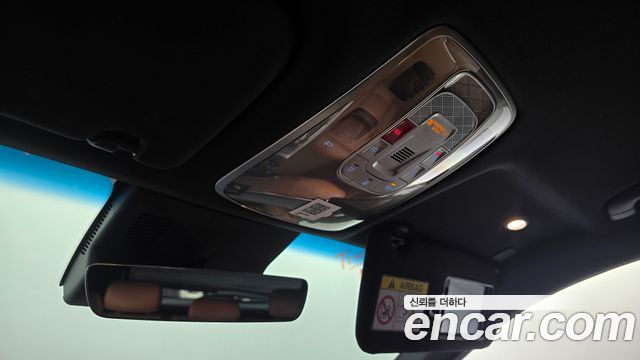 Genesis GV70 2025 — photo 32