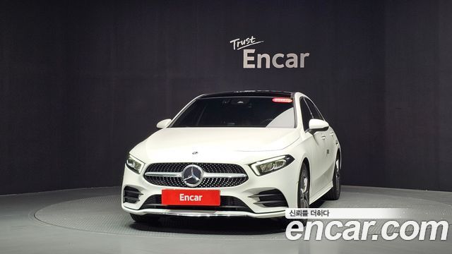 Mercedes-Benz A-Class 2022 — photo 3
