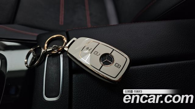 Mercedes-Benz A-Class 2022 — photo 22