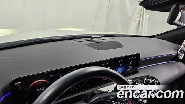 Mercedes-Benz A-Class 2022 — photo 26