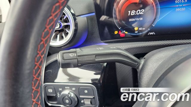 Mercedes-Benz A-Class 2022 — photo 29