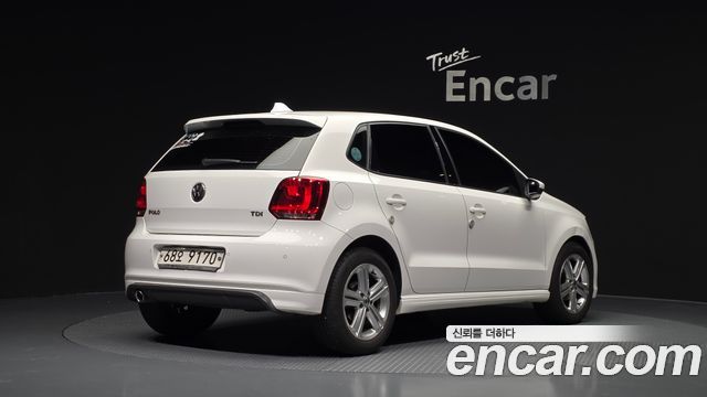Volkswagen Polo 2014 — photo 2