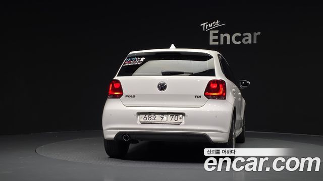 Volkswagen Polo 2014 — photo 4