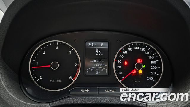 Volkswagen Polo 2014 — photo 8