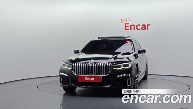 BMW 7-Series 2020 — photo 3