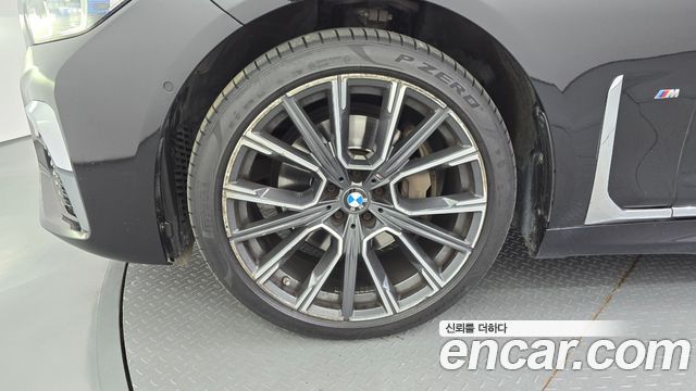 BMW 7-Series 2020 — photo 5