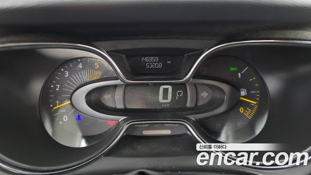 Renault Korea QM3 2015 — photo 11