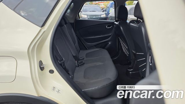 Renault Korea QM3 2015 — photo 24