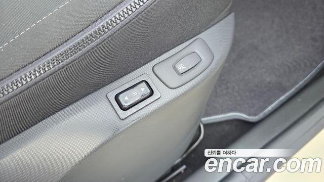 Renault Korea QM3 2015 — photo 27
