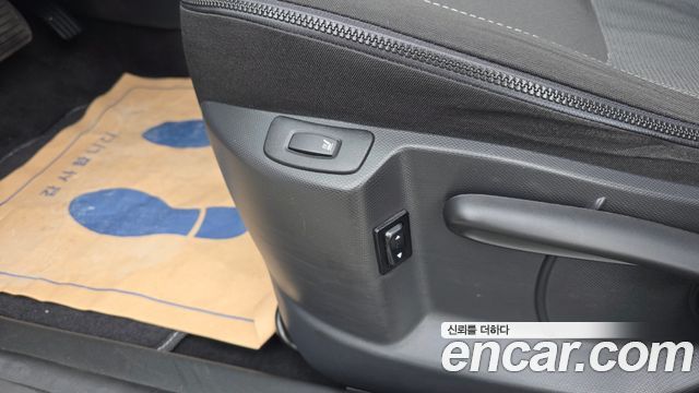 Renault Korea QM3 2015 — photo 30