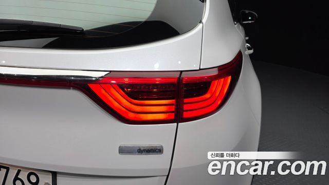 Kia Sportage 2018 — photo 9