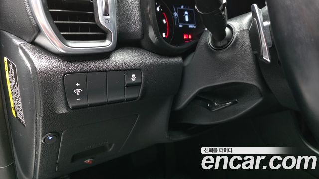 Kia Sportage 2018 — photo 28