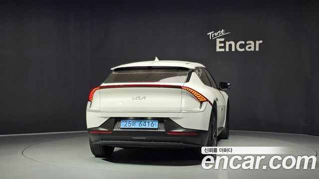 Kia EV6 2023 — photo 4