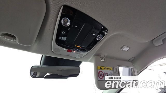Kia EV6 2023 — photo 17