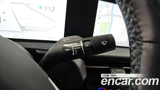 Kia EV6 2023 — photo 18
