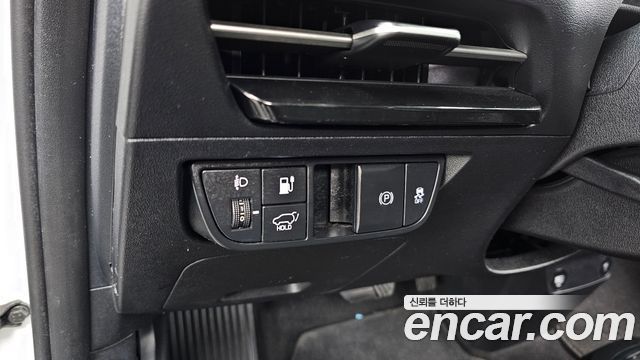 Kia EV6 2023 — photo 19
