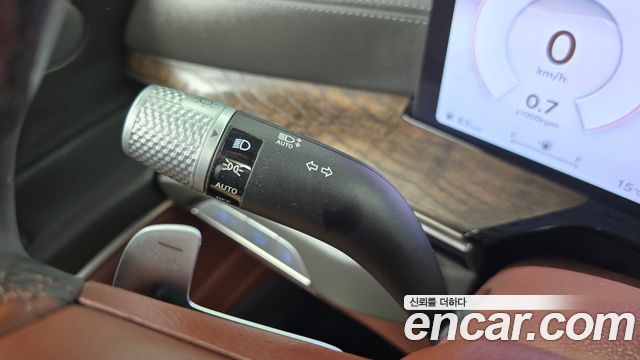 Genesis GV80 2024 — photo 28