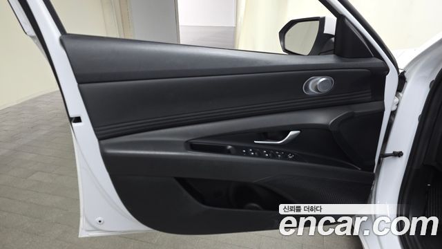 Hyundai AVANTE 2024 — photo 14