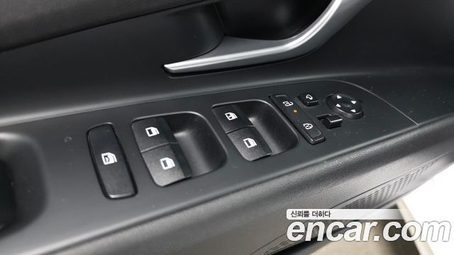 Hyundai AVANTE 2024 — photo 28