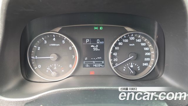 Hyundai AVANTE 2016 — photo 11