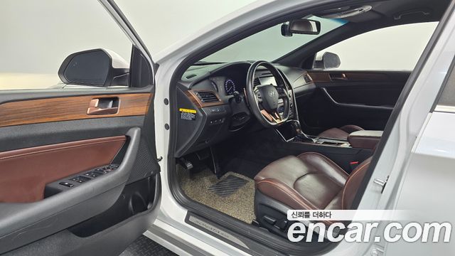 Hyundai Sonata 2016 — photo 10