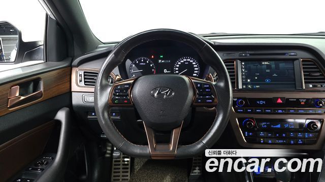 Hyundai Sonata 2016 — photo 12