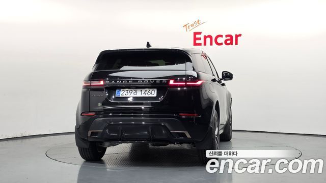 Land Rover Range Rover Evoque 2025 — photo 4