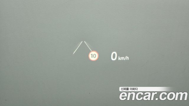 Land Rover Range Rover Evoque 2025 — photo 17