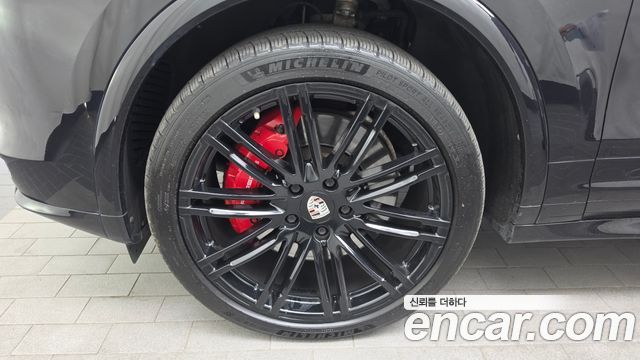 Porsche Cayenne 2016 — photo 5