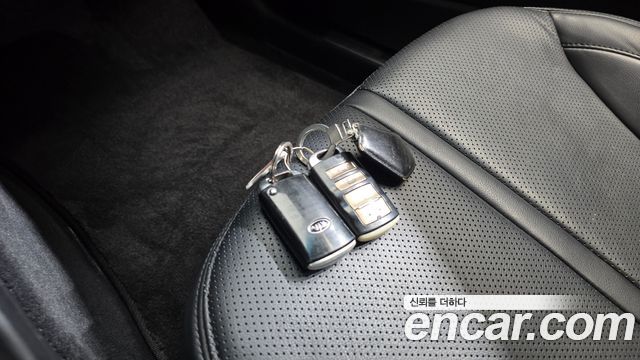Kia K9 2014 — photo 21