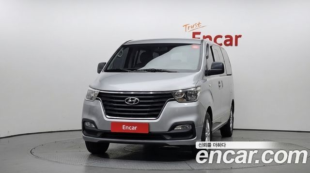Hyundai Starex 2019 — photo 3