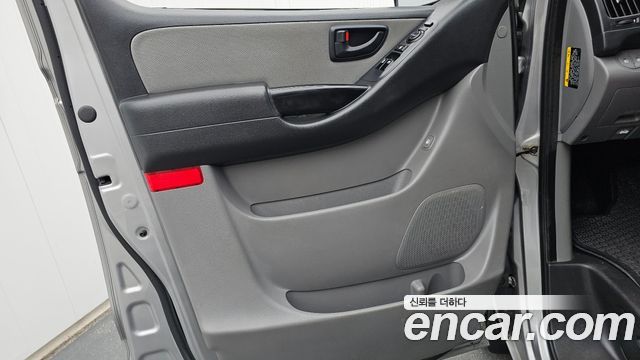 Hyundai Starex 2019 — photo 14