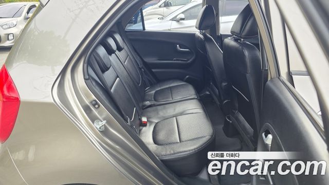 Kia morning 2014 — photo 16