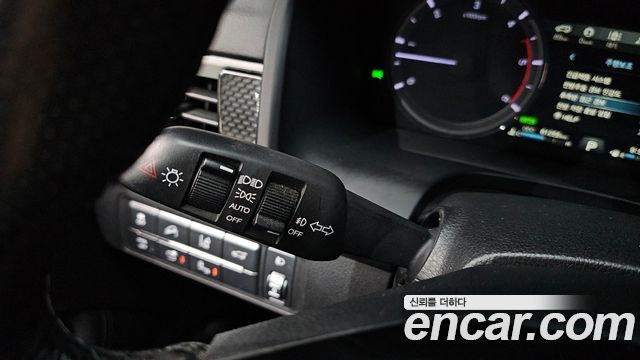 KG Mobility Rexton 2020 — photo 28