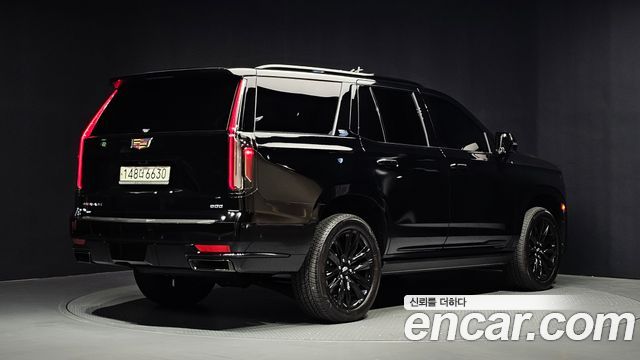 Cadillac Escalade 2023 — photo 2
